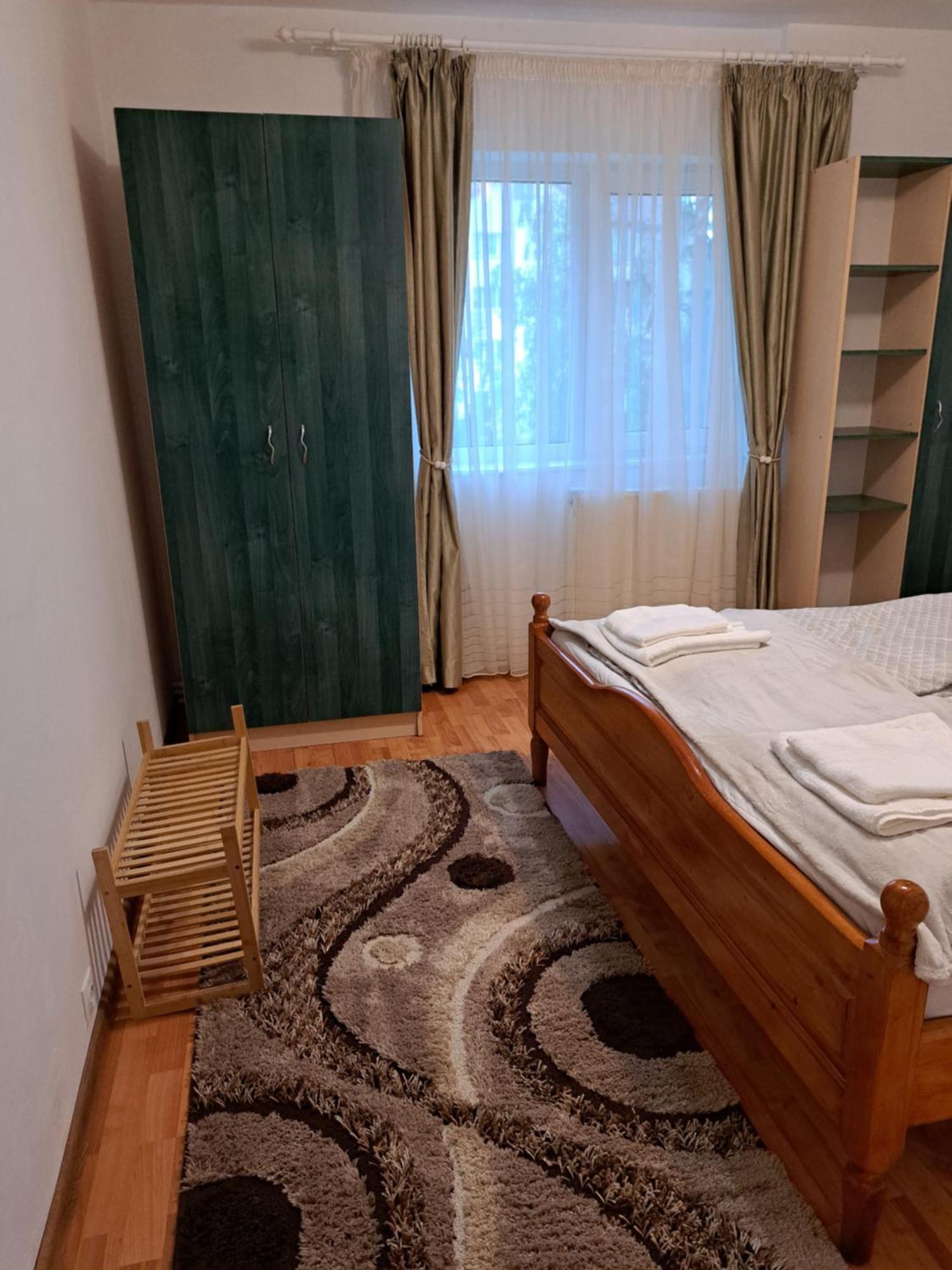 Deny Apartman Sfântu-Gheorghe Εξωτερικό φωτογραφία